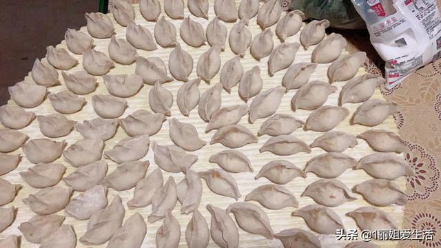 元宵節全國的習俗都一樣嗎？有沒(méi)有不吃元宵的地方？