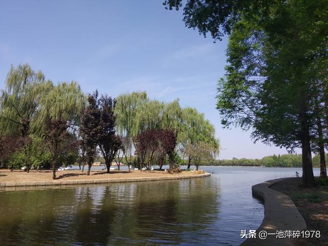 你去過(guò)哪些風(fēng)景名勝呢個(gè)，印象最深的是哪一處？